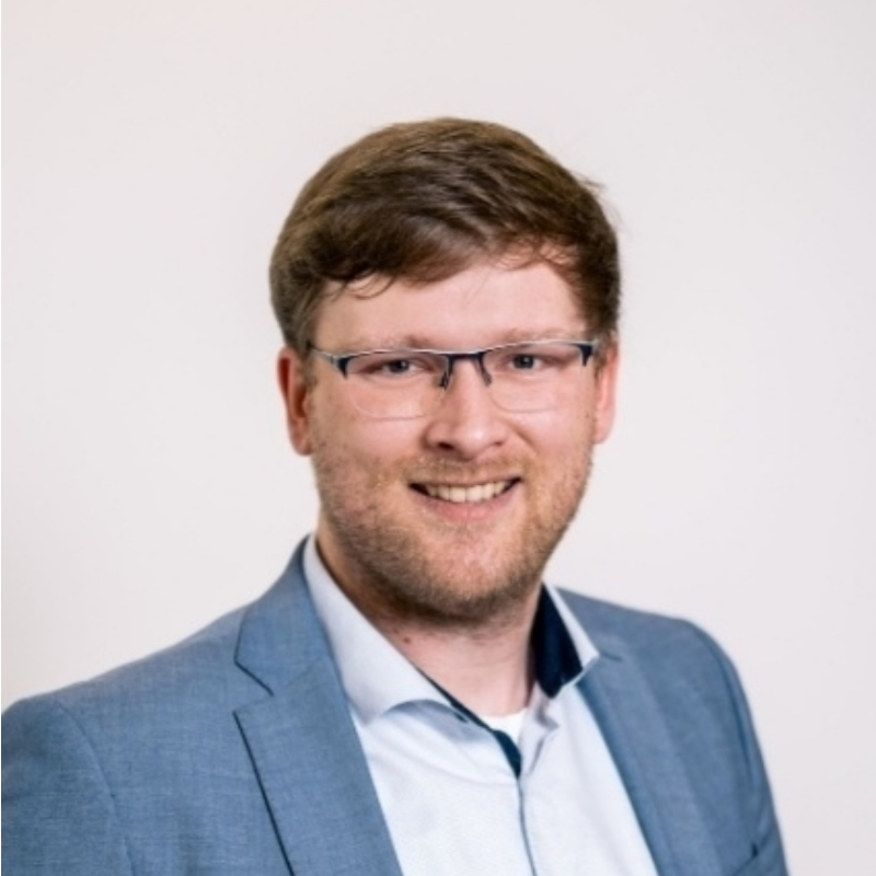  Michael Meyer